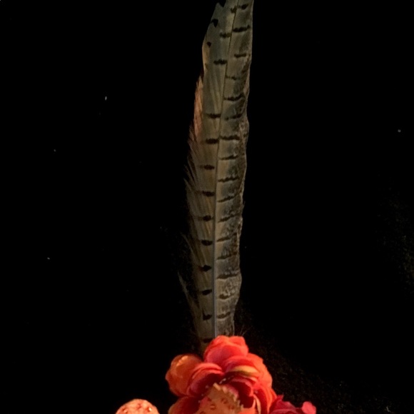 Pheasant Feather Hair Clip with Flowers - Picture 2 of 4